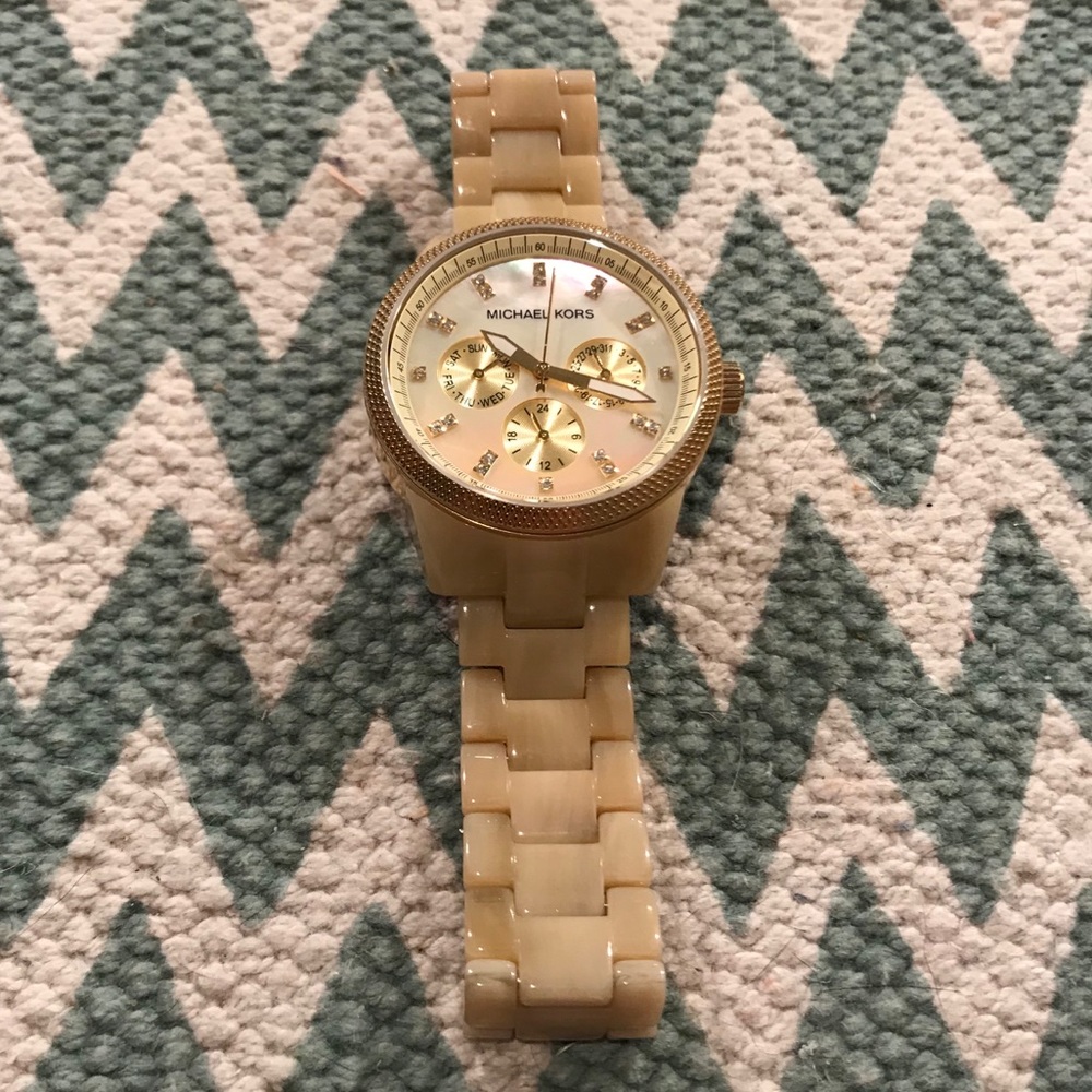 Michael Kors The Ritz Horn Watch
